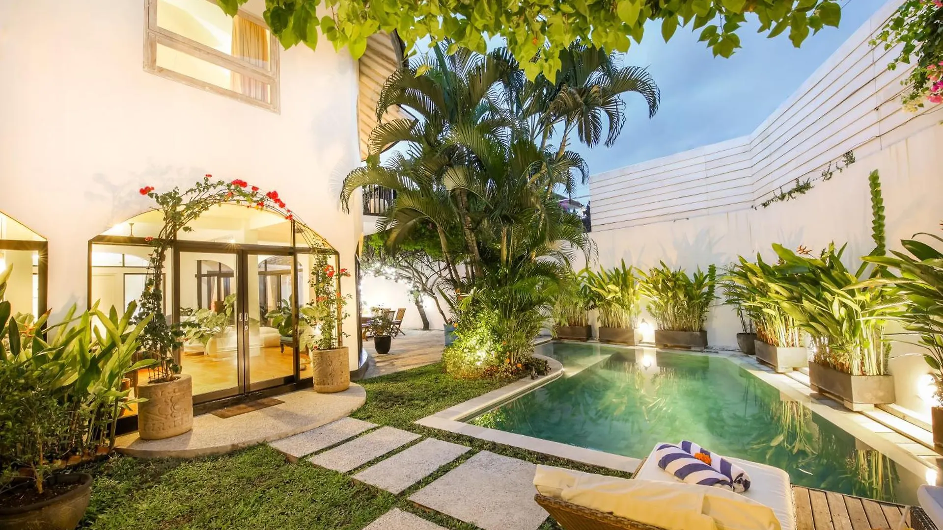 Villa Roma Seminyak